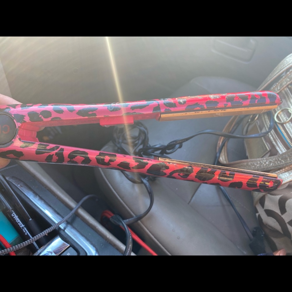 Chi straightener